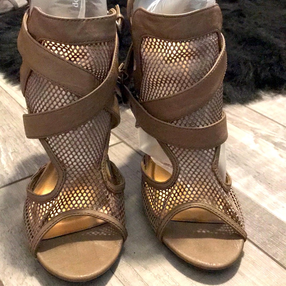 Sexy netted heels (8)